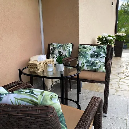 Villa La Casa -family House