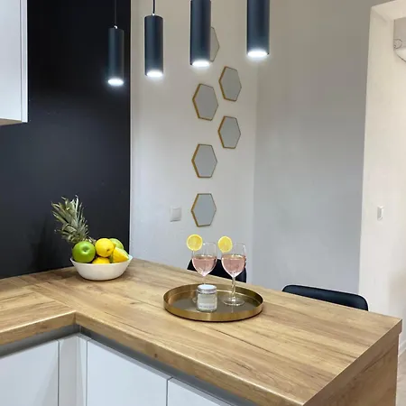 Villa La Casa -family House *