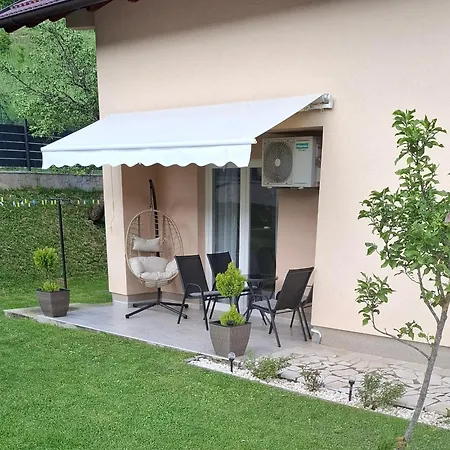 Villa La Casa -family House