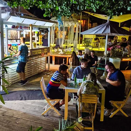 Villa La Casa -family House *