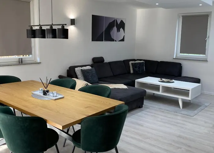 La Casa -family House *