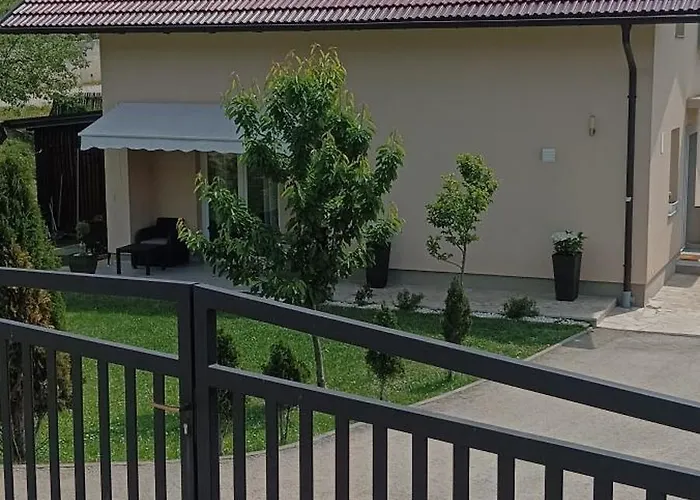 La Casa -family House Villa Jajce